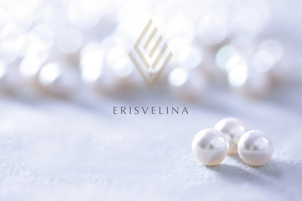 ERISVELINAロゴと真珠