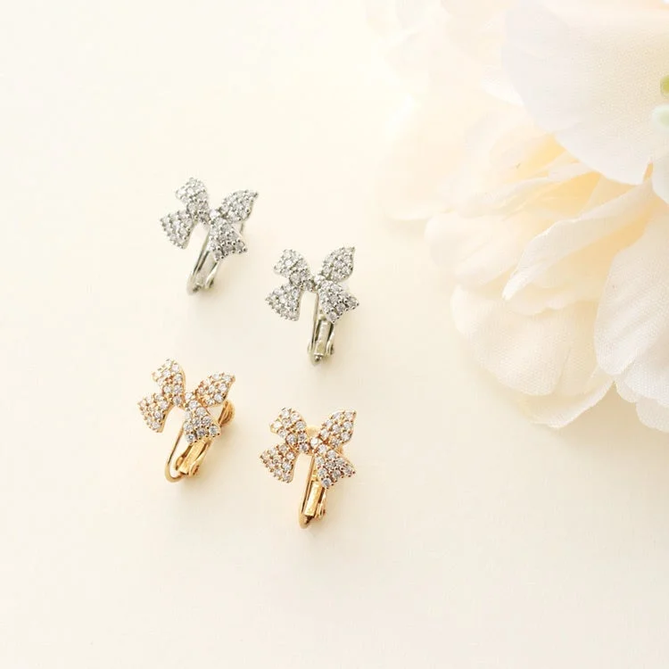 リボン Tineaイヤリングの商品画像