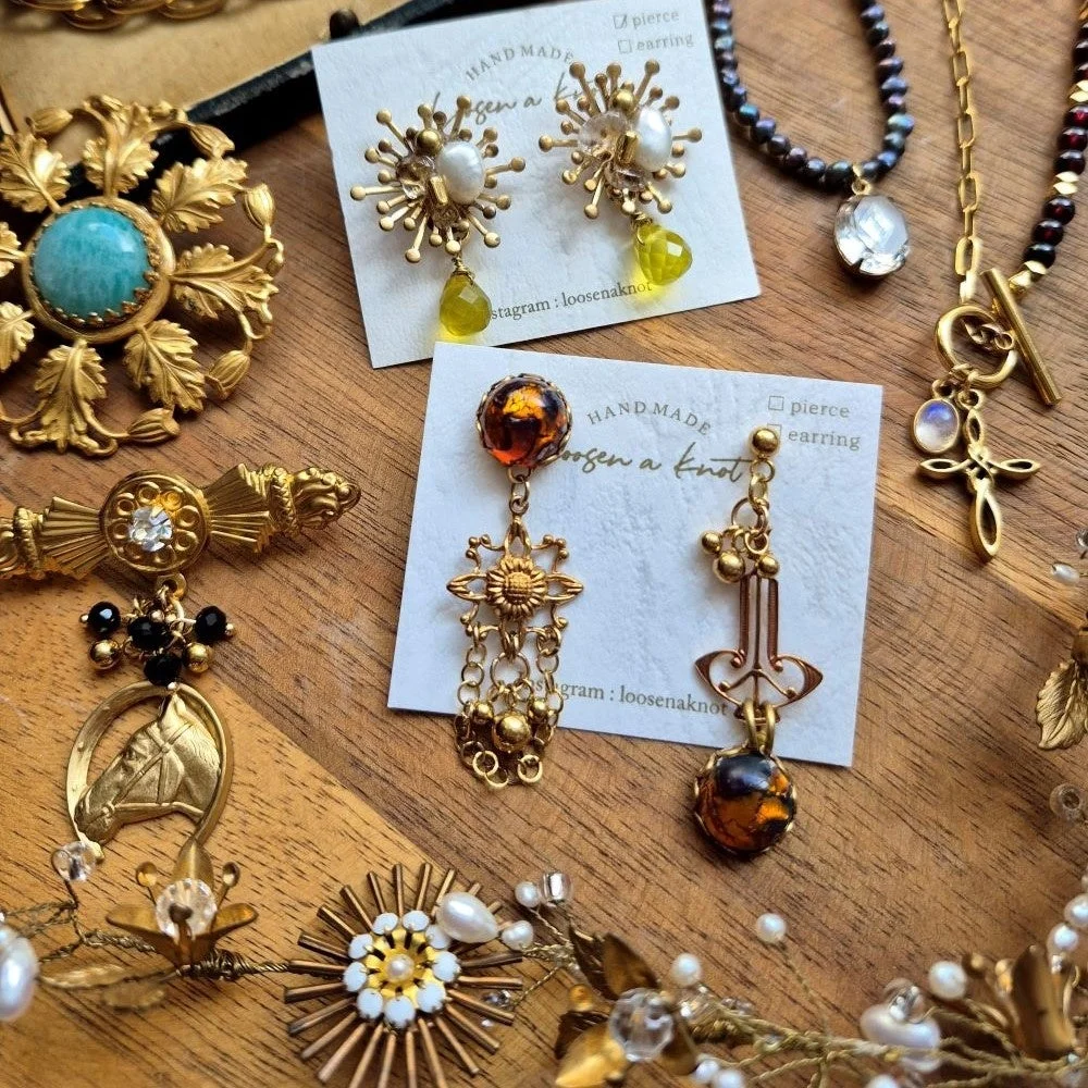 ヴィンテージ風アクセサリー